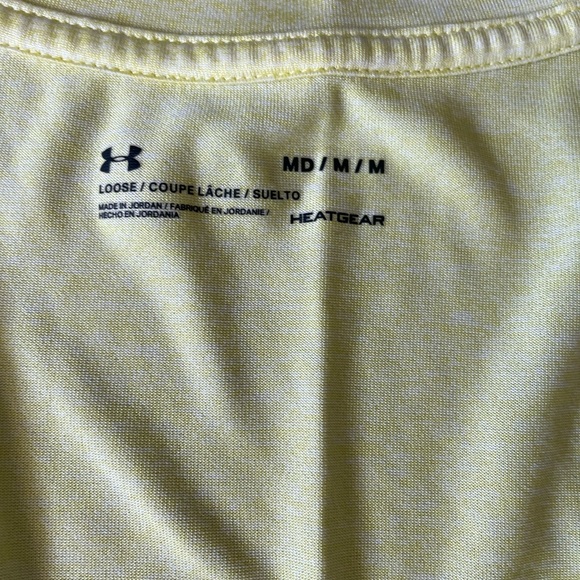 Under Armor Heat Gear Semi Fitted Neon Activewear Tee Shirts Pink & Yellow - Picture 4 of 6